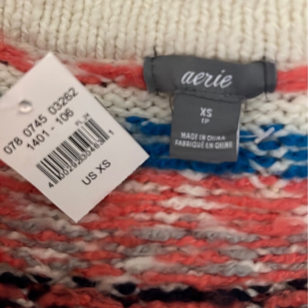 Aerie sweater - Picture 3 of 3